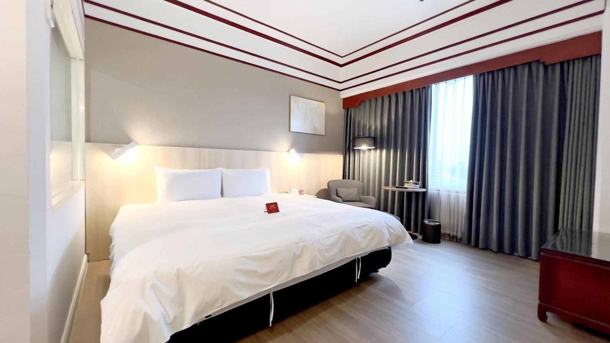 T Hotel Taichung Luaran gambar